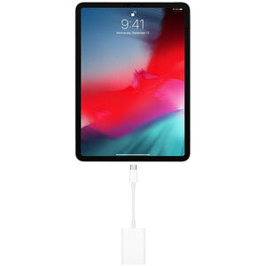USB-C to SD Card Reader