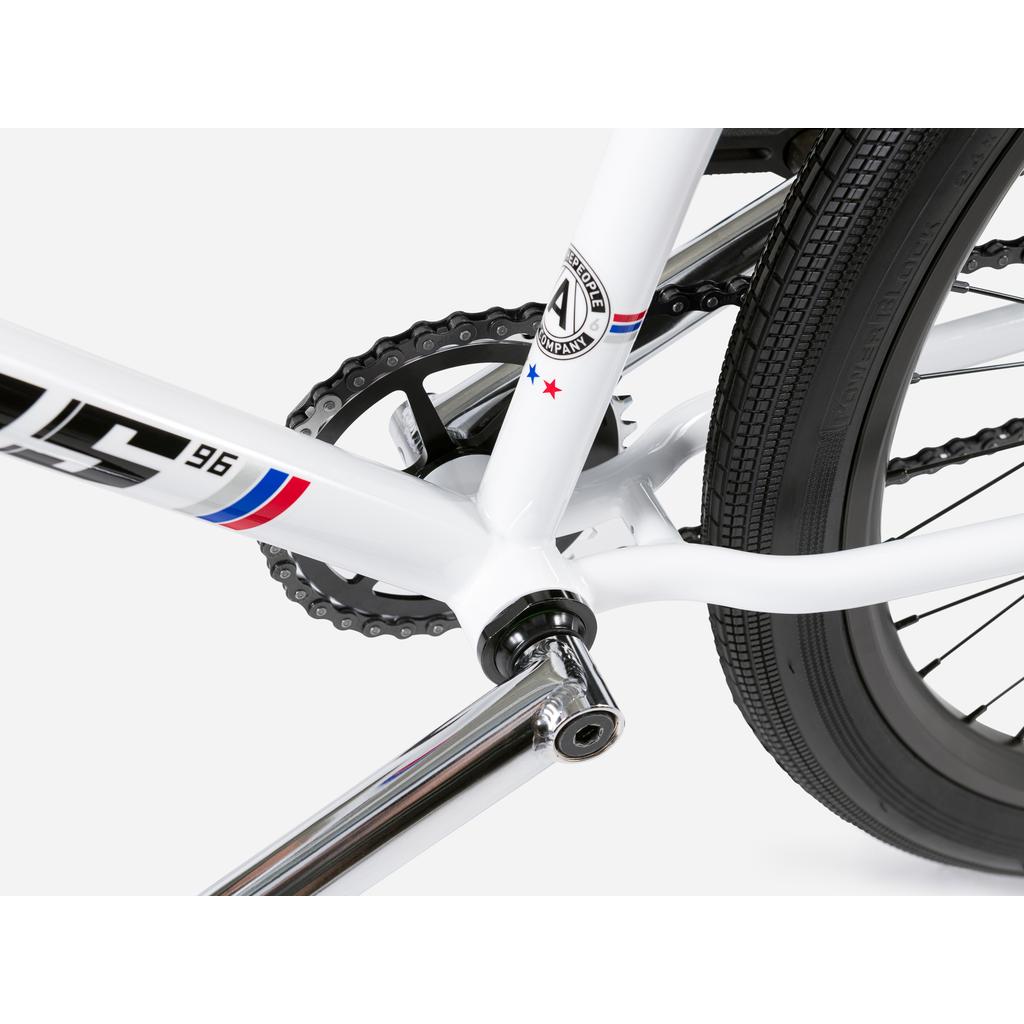 Wethepeople Atlas 24 Inch Bike