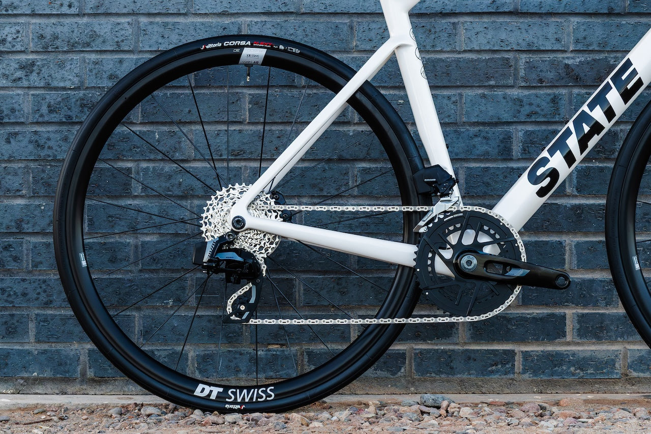 Carbon Road – Panda Pearl - SRAM Rival AXS 2x