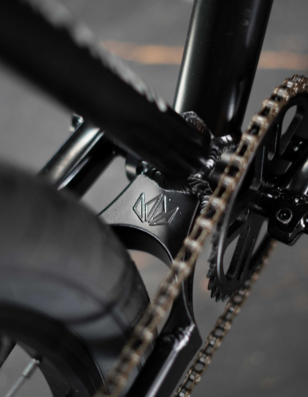 THRONE CYCLES - The Goon 29" - C Shadow Black