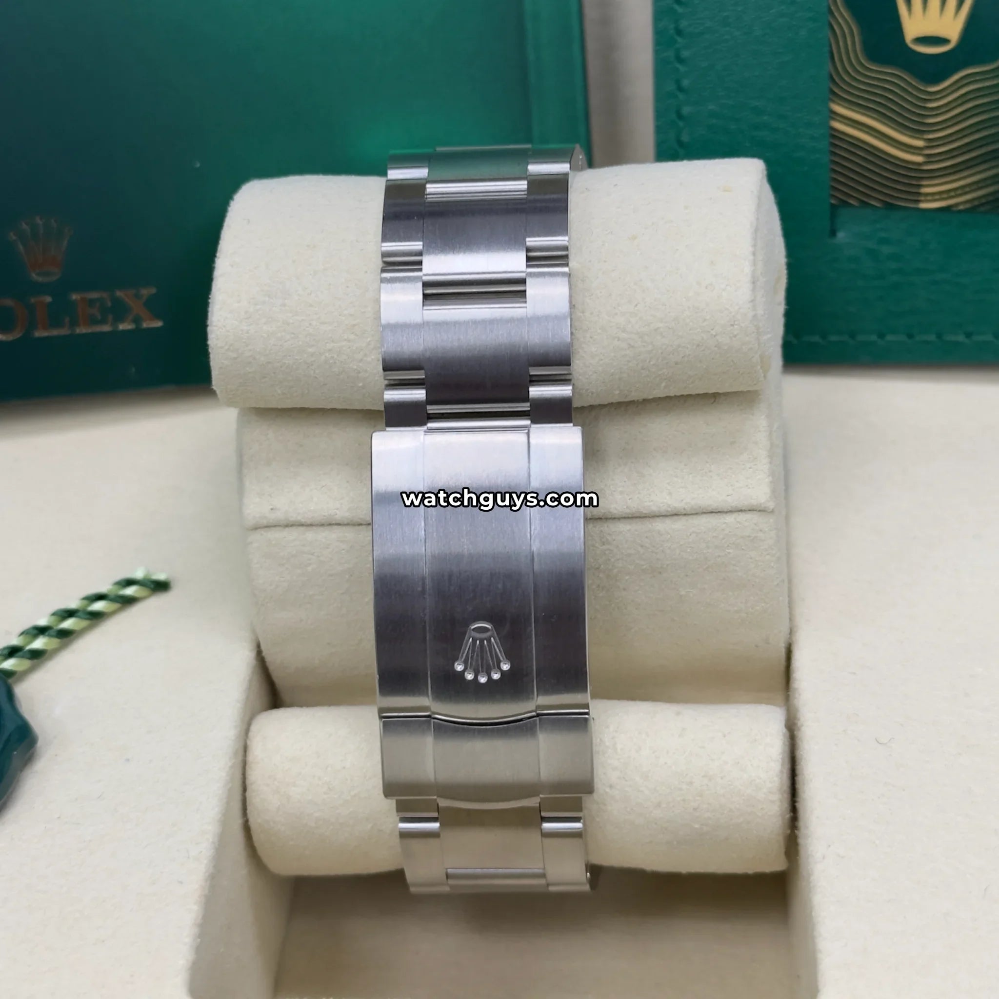 Rolex Oyster Perpetual 134300 Lavender