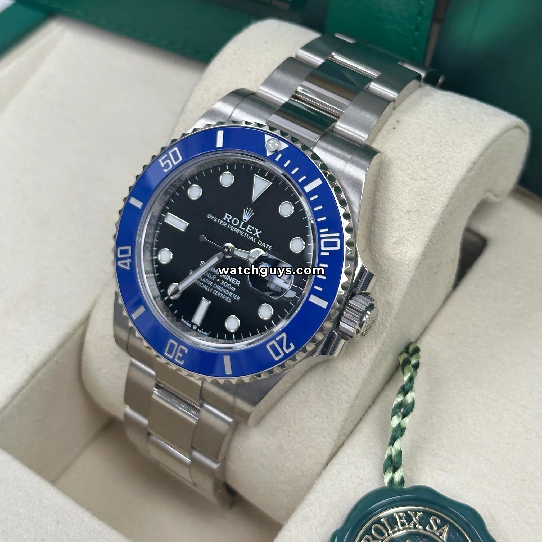 Rolex Submariner 126619LB Cookie Monster Oyster
