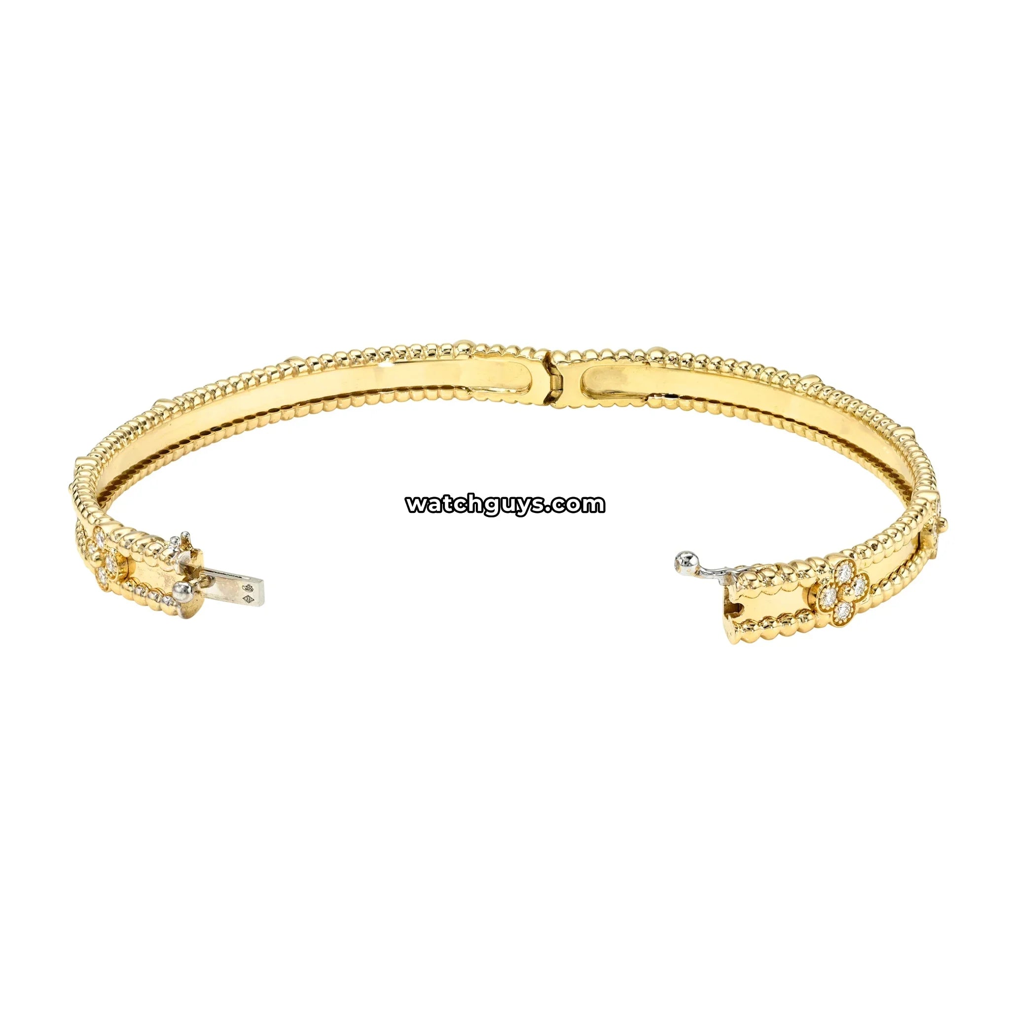 Van Cleef & Arpels Perlee Clovers Bracelet Medium