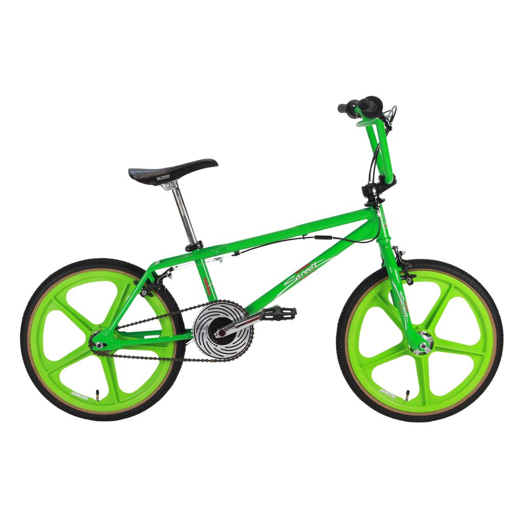 Skyway Street Beat EX 20 Inch Bike