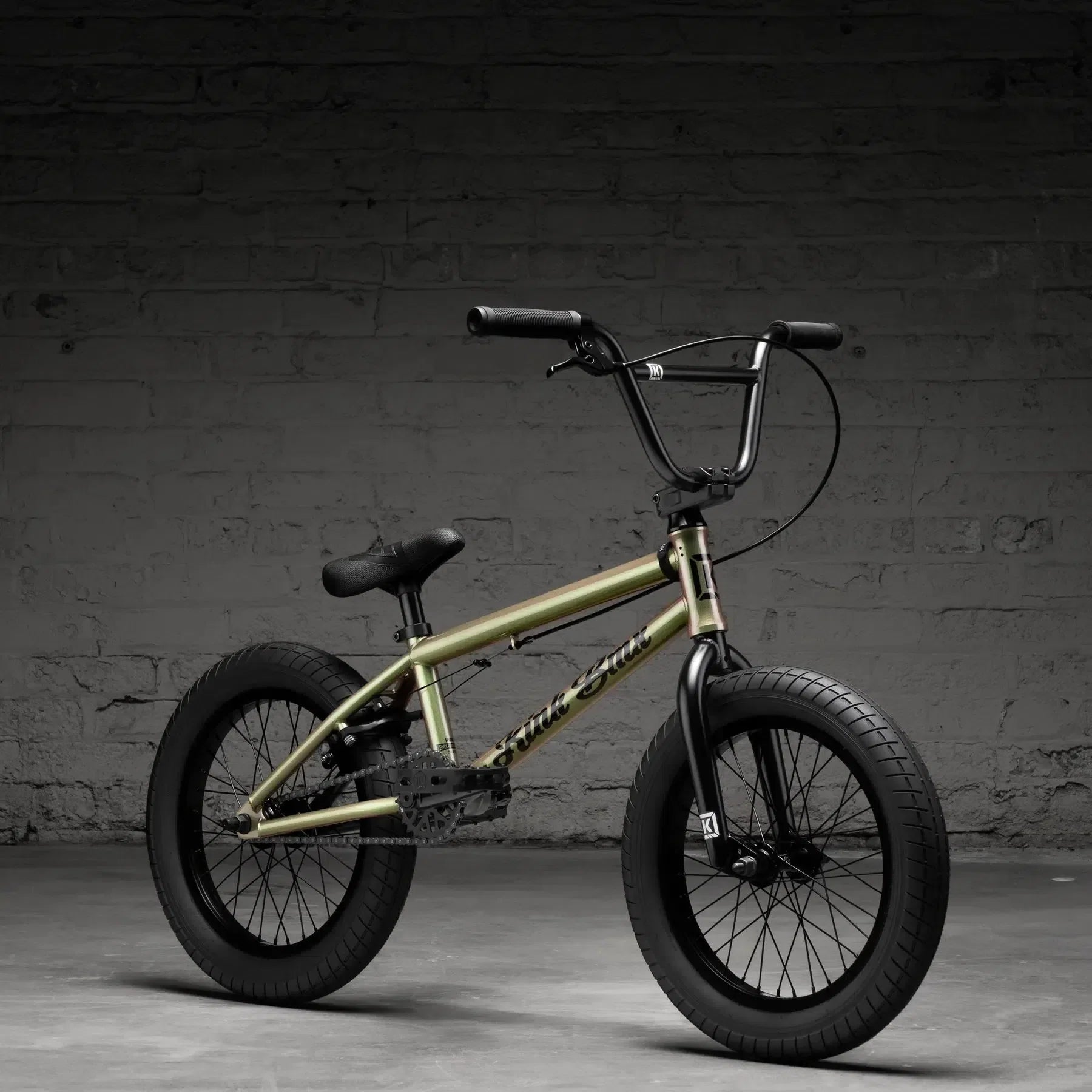 Kink Carve 16 Inch Bike (2026)