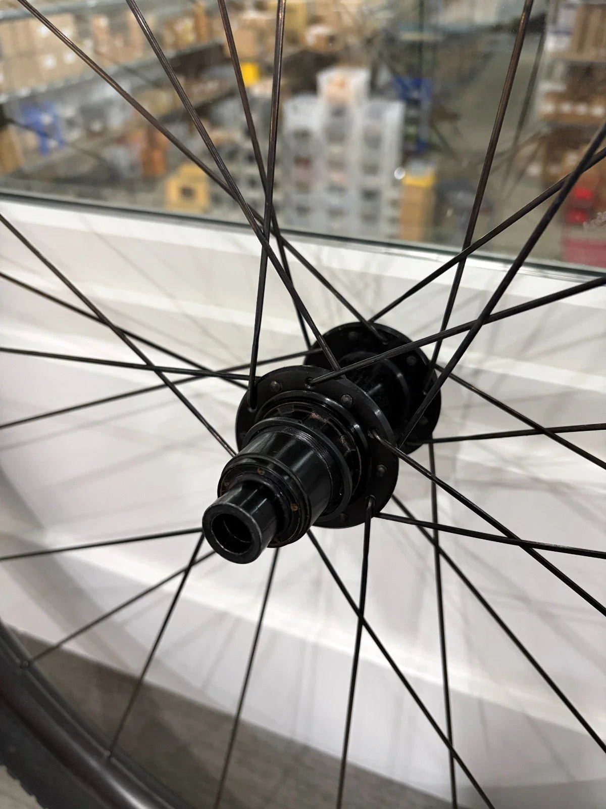 #SBCTEAM – ENVE AG25 Carbon Gravel Wheelset | 700c / XDR / Tubeless + Continental Race King 2.2 + Fillmore Valves (Used – Good Condition)